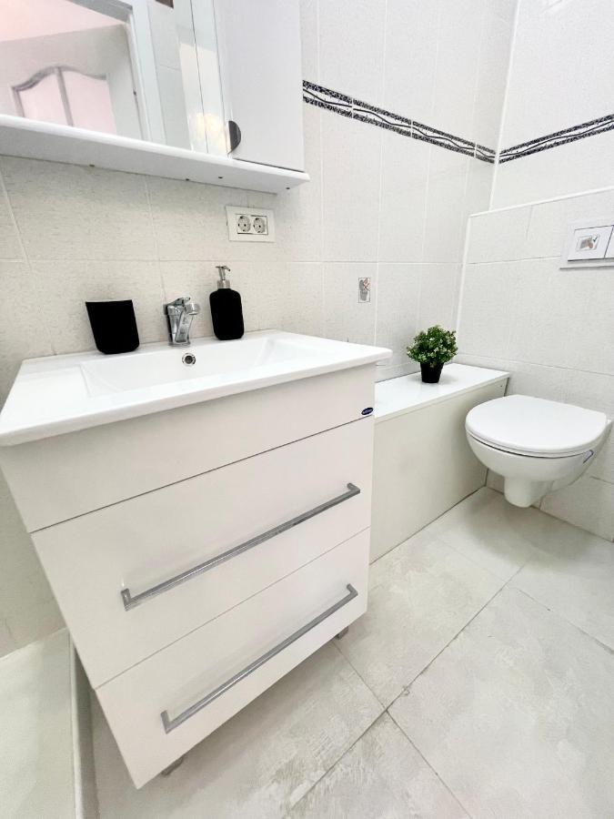 Point 0 Apartment Букурещ Екстериор снимка