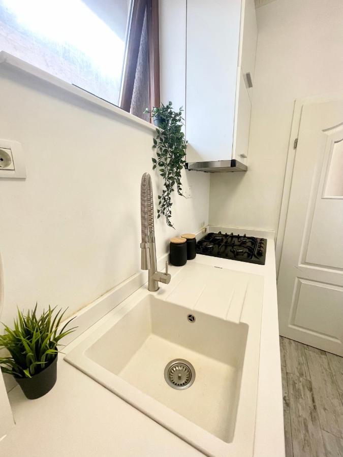 Point 0 Apartment Букурещ Екстериор снимка